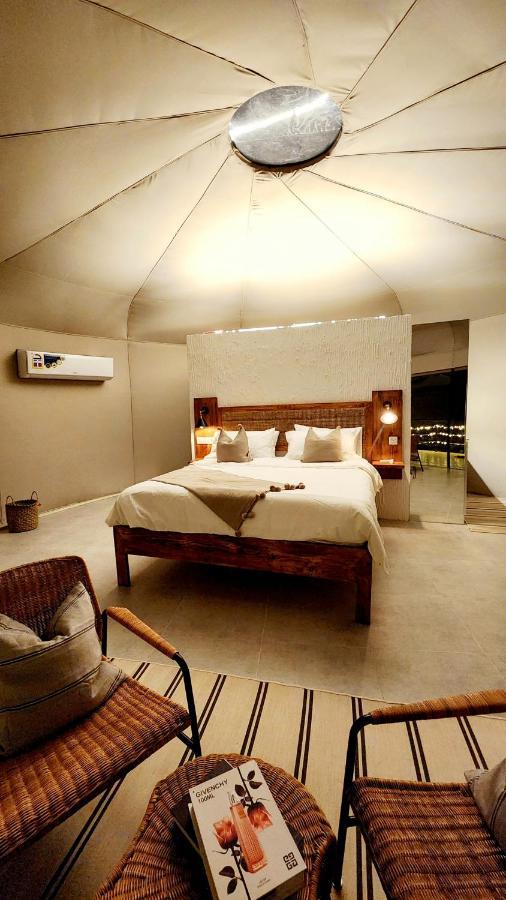 Starry Domes Desert Camp *