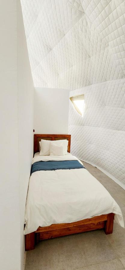 Starry Domes Desert Camp